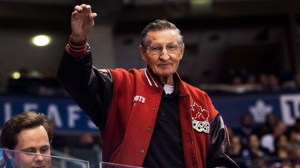 Walter Gretzky dead at 82
