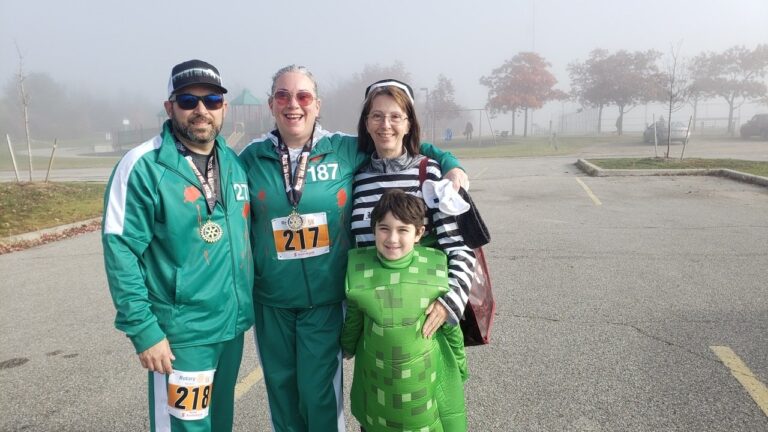Local Family Says Bolton Rotary Haunted Hill Run Was Fabulous!