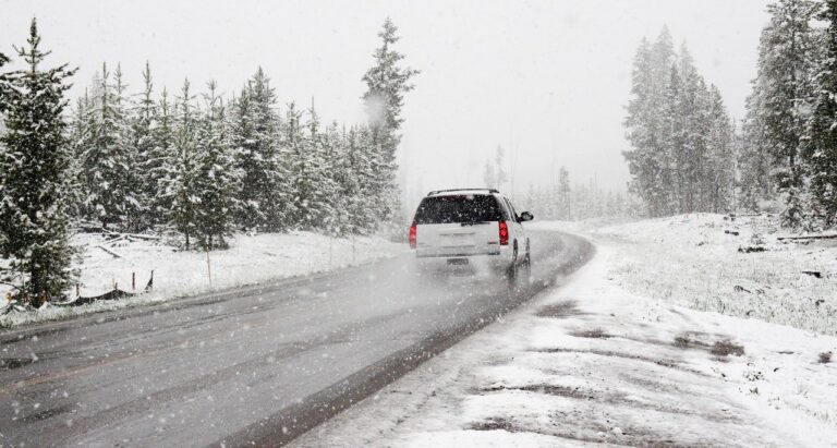 Caledon taking applications for senior snow removal program
