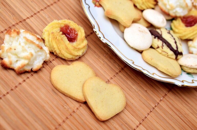 Shortbread season – A Poem by Carol Good